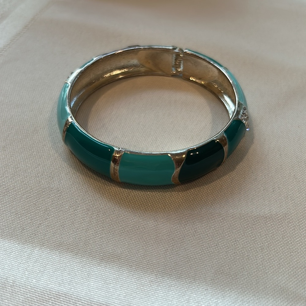 Turquoise/Teal/Aqua Enamel SilverTone Hinged Bangle Bracelet with Crystals - Picture 2 of 7